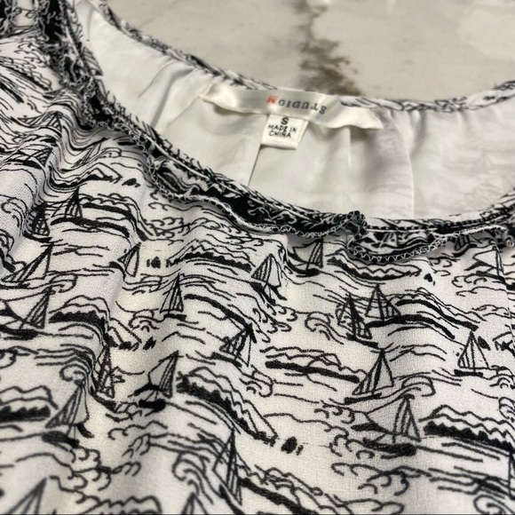 M Studio, white and navy sailboat pattern sun dress, size Small. - Picture 3 of 5